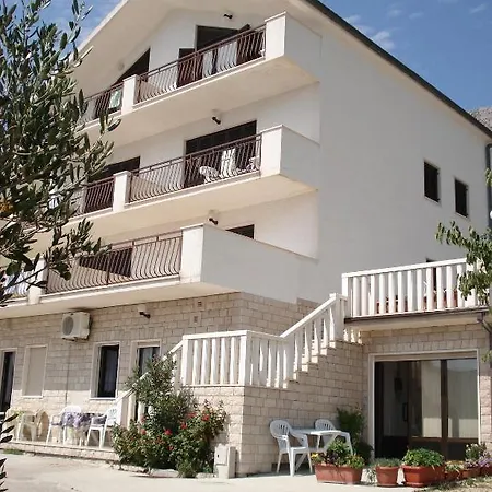 Mladina Appartement Mimice