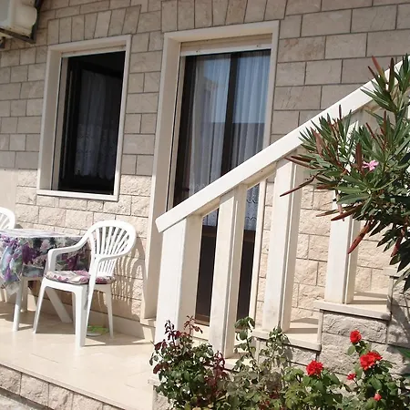 Apartment Mladina Mimice