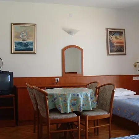Apartament Mladina Mimice